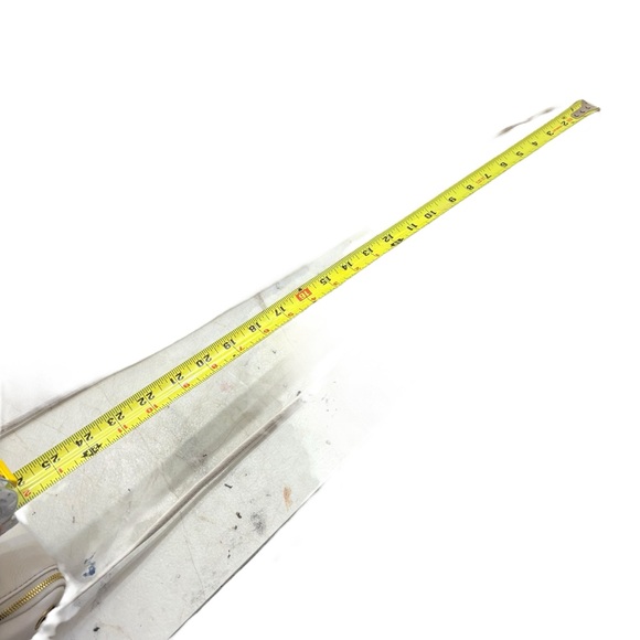 Hobo creamy white fern crossbody bag - Picture 6 of 10